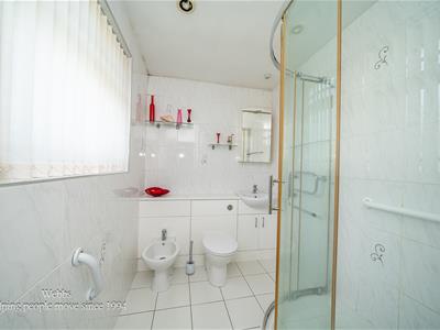 Picture 30